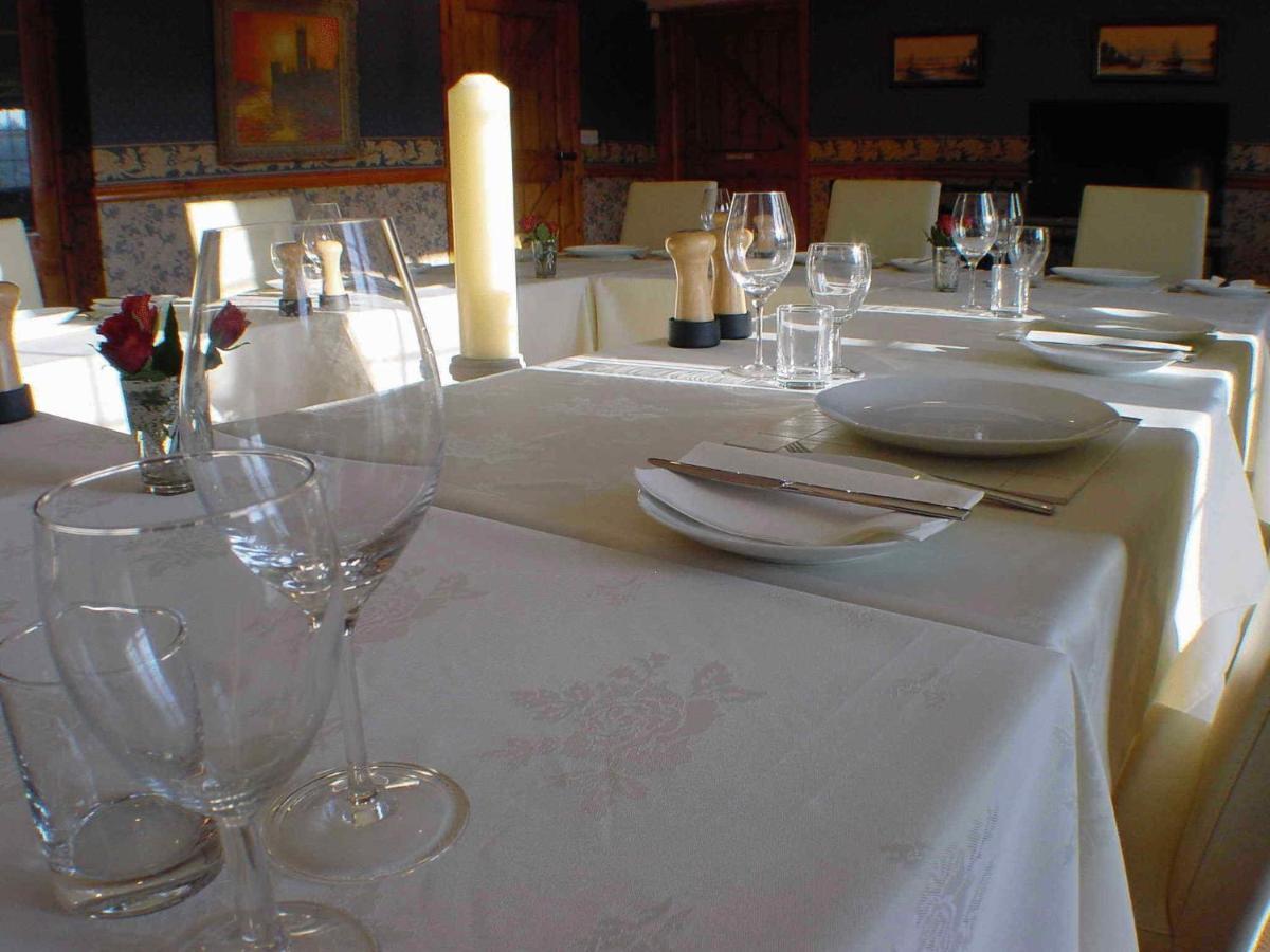The Old School House Hotell Yelverton Eksteriør bilde